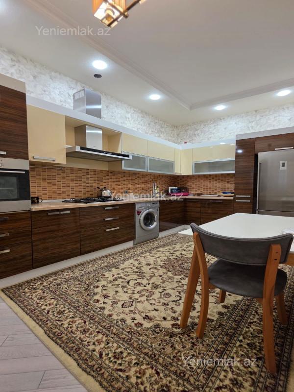 7 otaqlı Həyət evi / Villa, Suraxanı rayonu, Bakı