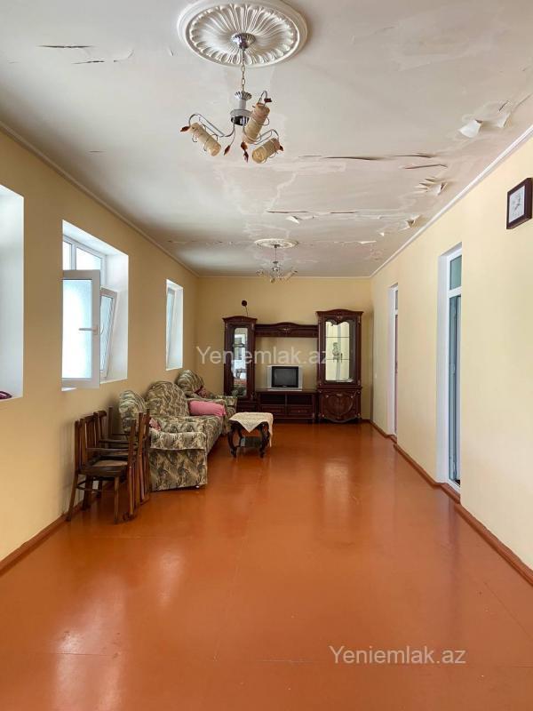 9 otaqlı Həyət evi / Villa, Daşkəsən