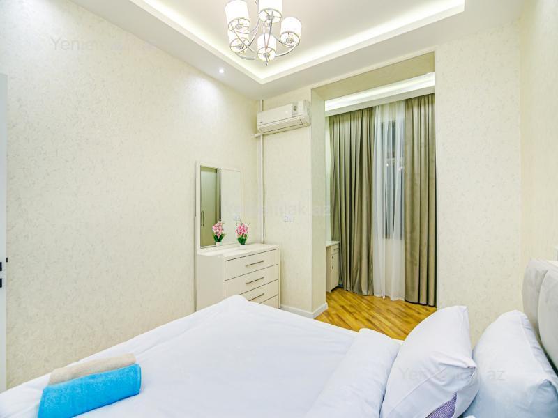 3 otaqlı Bina evi menzil, Səbail rayonu, Bakı