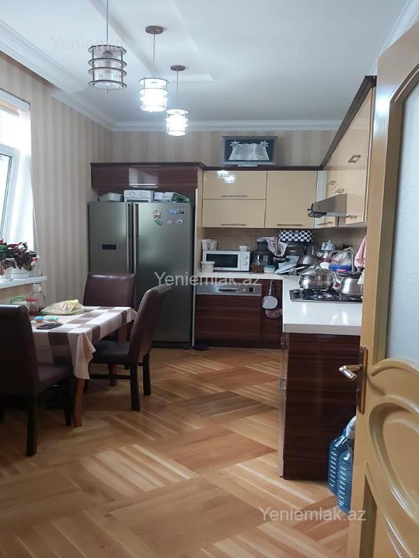10 otaqlı Həyət evi / Villa, Xətai rayonu, Bakı