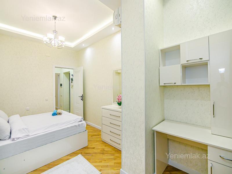 3 otaqlı Bina evi menzil, Səbail rayonu, Bakı