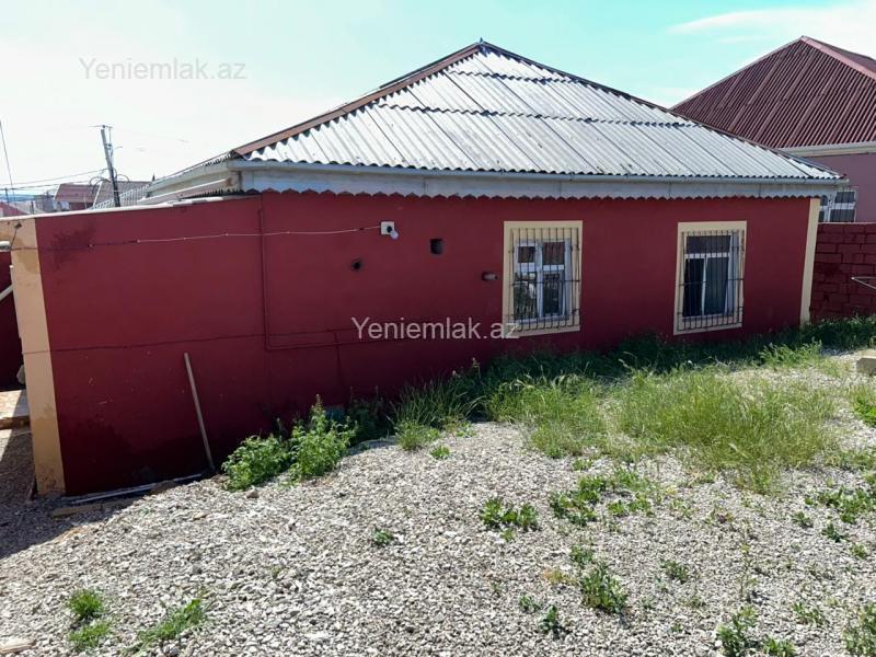 Həyət evi / Villa Satılır Sumqayıt Yaşıl dərə Sumqayıt şəhər Yaşil dərə qəsəbəsi dəmir yolu vazğalina yaxın 3 sot 3 ota