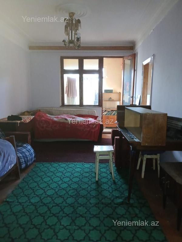Bina evi menzil Satılır Bakı Nəsimi rayonu Memar Əcəmi metrosu yaxınlığında 2 otaqlı mənzil satılır! Ümumi sahəsi 55