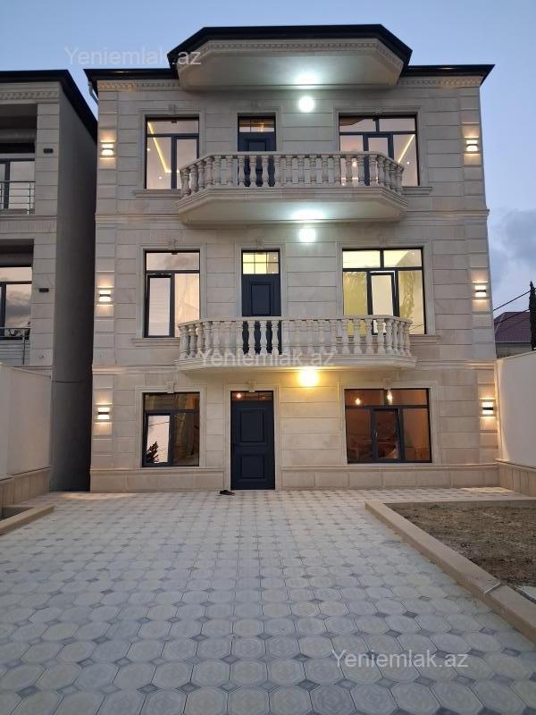 5 otaq · 330 m² · 3/3 mərtəbə, Qaraçuxur