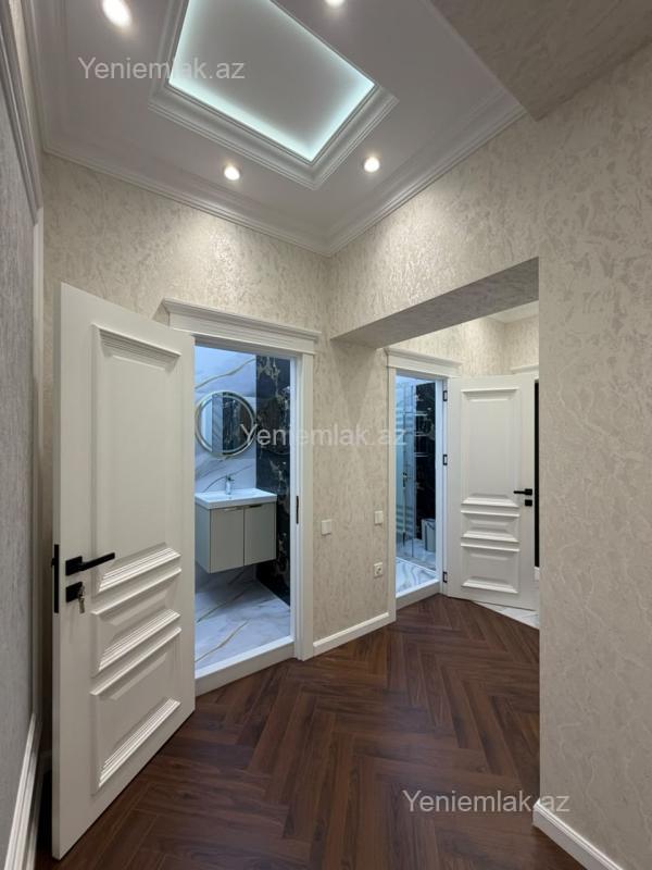 2 otaq · 71,4 m² · 11/17 mərtəbə, 8-ci mikrorayon
