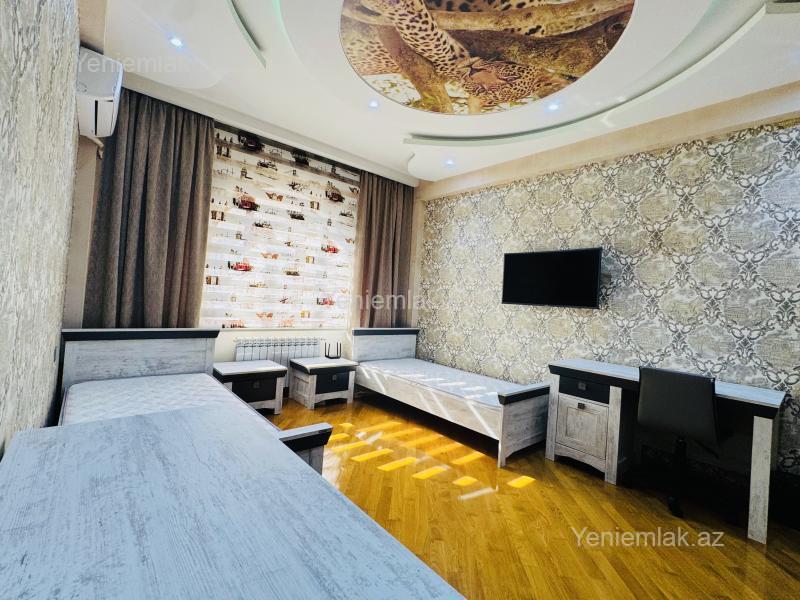 8-ci kilometrdə 3 otaqlı yeni tikili mənzil satılır, 140 m², 365 000 AZN, şəkil 3 / 8