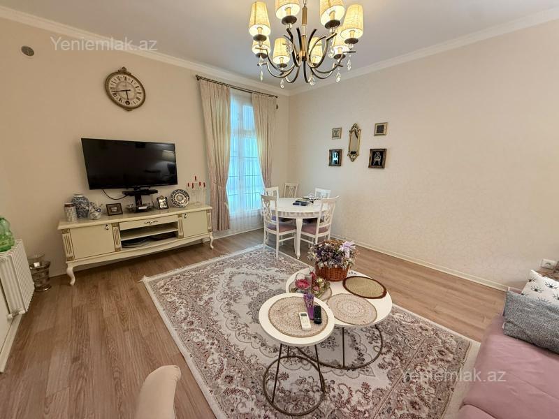 Nəriman Nərimanovda 4 otaqlı köhnə tikili mənzil satılır, 110 m², 290 000 AZN, şəkil 4 / 12