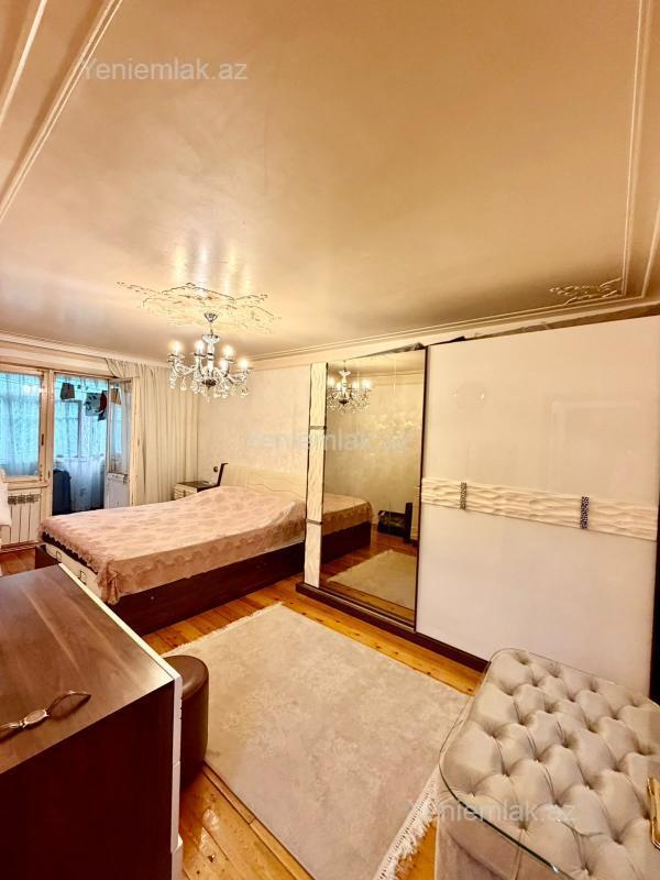 8-ci kilometrdə 3 otaqlı köhnə tikili mənzil satılır, 78 m², 185 000 AZN, şəkil 5 / 8