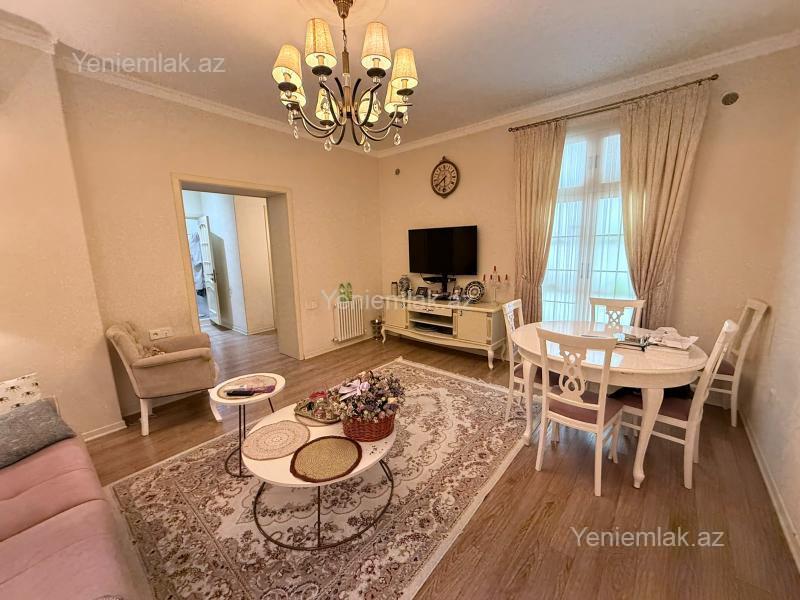 Nəriman Nərimanovda 4 otaqlı köhnə tikili mənzil satılır, 110 m², 290 000 AZN, şəkil 5 / 12