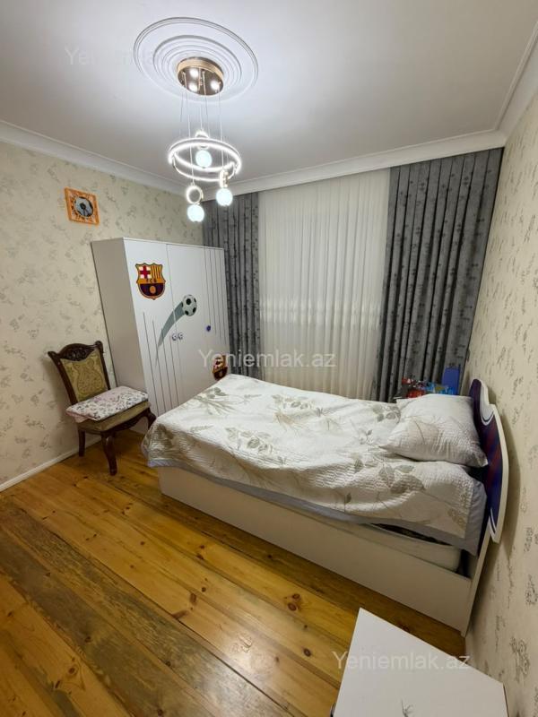 8-ci kilometrdə 4 otaqlı köhnə tikili mənzil satılır, 100 m², 210 000 AZN, şəkil 5 / 12