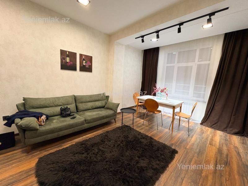 2 otaq · 70 m² · 14/18 mərtəbə, Xətai