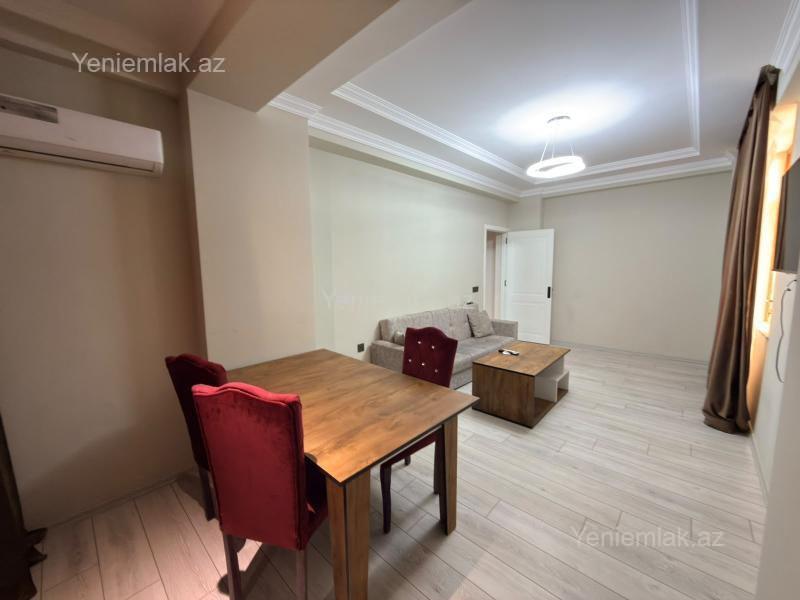3 otaq · 129 m²