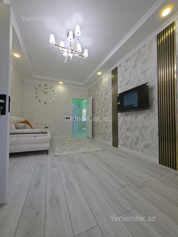 Bakıxanovda 3 otaqlı köhnə tikili mənzil satılır, 65 m², 184 000 AZN, şəkil 2 / 12