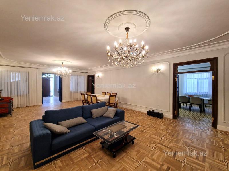 6-cı mikrorayonda 11 otaqlı həyət evi kirayə verilir, 650 m², 4 000 AZN/ay, şəkil 3 / 12