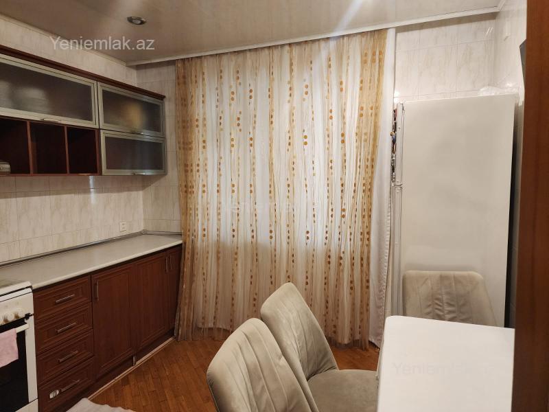 4-room old-build apartment for rent in 8 Noyabr, 100 m², 800 AZN/mo, photo 4 / 12
