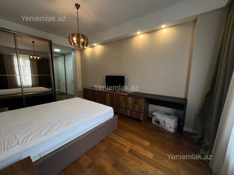 Ağ şəhərdə 4 otaqlı yeni tikili mənzil kirayə verilir, 160 m², 2 500 AZN/ay, şəkil 4 / 12
