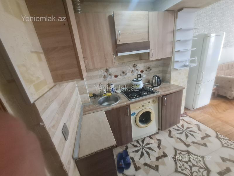 3 otaqlı Bina evi menzil, Səbail rayonu, Bakı