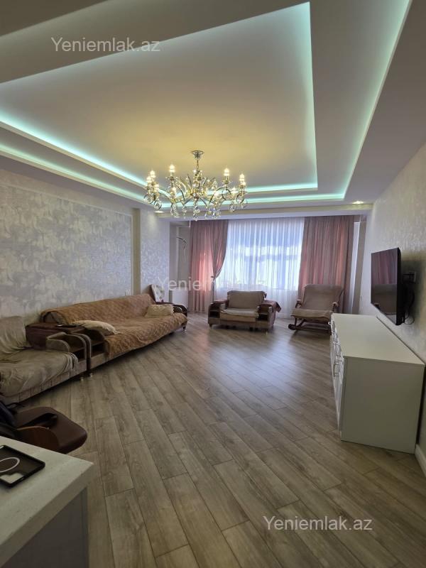 3 rooms · 101 m²