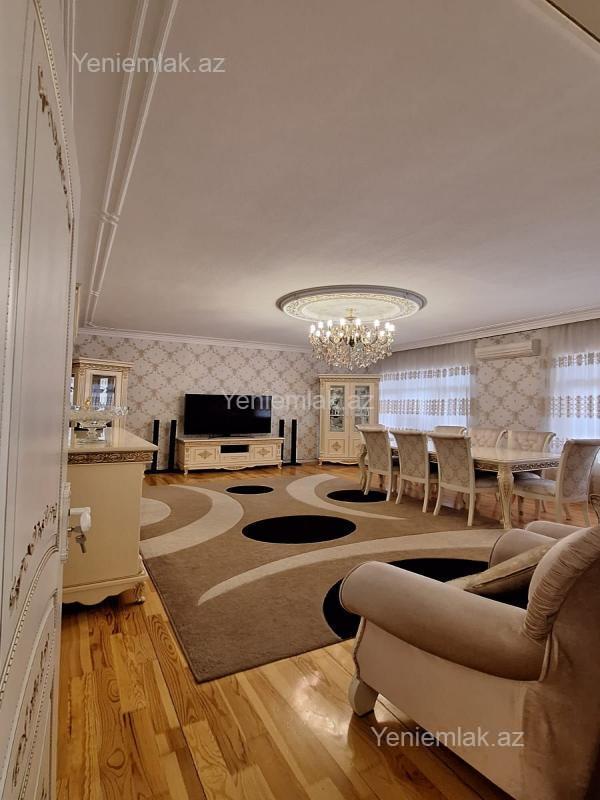 5 otaq · 120 m² · 8/9 mərtəbə, Bakıxanov
