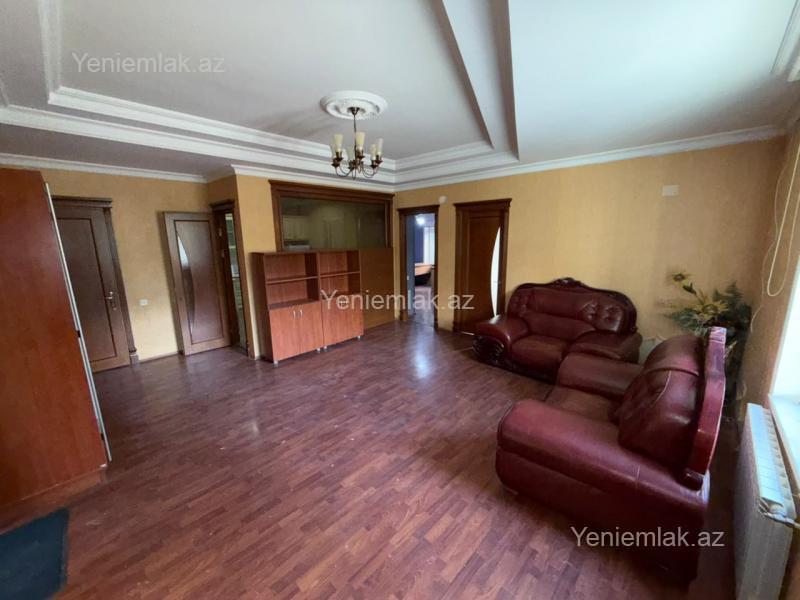 3 otaq · 70 m² · 2/2 mərtəbə, İnşaatçılar