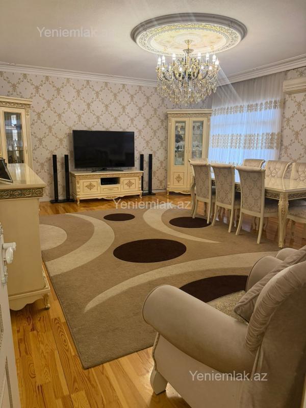 5-room old-build apartment for sale in Bakıxanov, 120 m², 265 000 AZN, photo 2 / 12