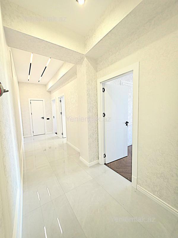 Bakıxanovda 2 otaqlı yeni tikili mənzil satılır, 71 m², 210 000 AZN, şəkil 2 / 12