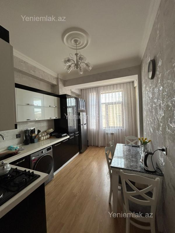 Bakıxanovda 3 otaqlı yeni tikili mənzil satılır, 100 m², 320 000 AZN, şəkil 2 / 11
