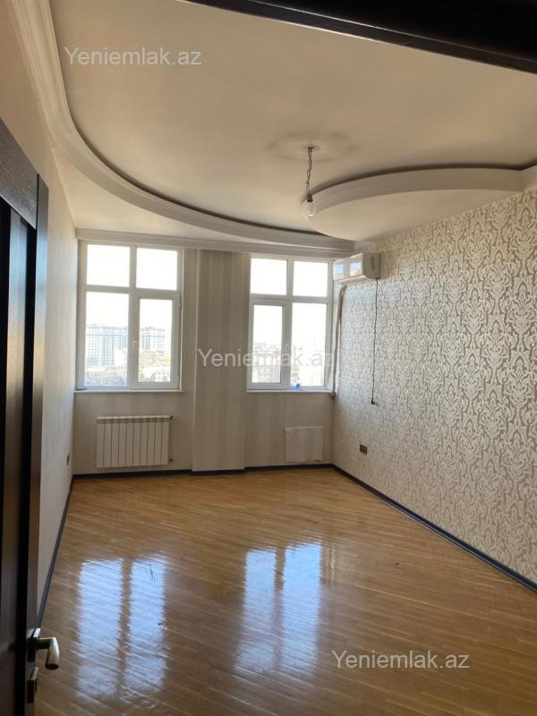 8-ci kilometrdə 4 otaqlı yeni tikili mənzil satılır, 178 m², 385 000 AZN, şəkil 3 / 10