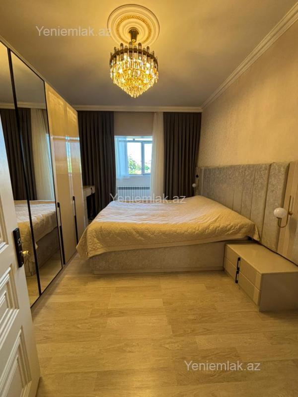 8-ci kilometrdə 2 otaqlı köhnə tikili mənzil satılır, 61 m², 181 000 AZN, şəkil 4 / 12