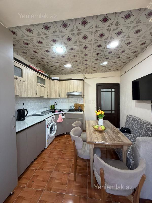 Bakıxanovda 2 otaqlı köhnə tikili mənzil satılır, 65 m², 158 000 AZN, şəkil 4 / 12