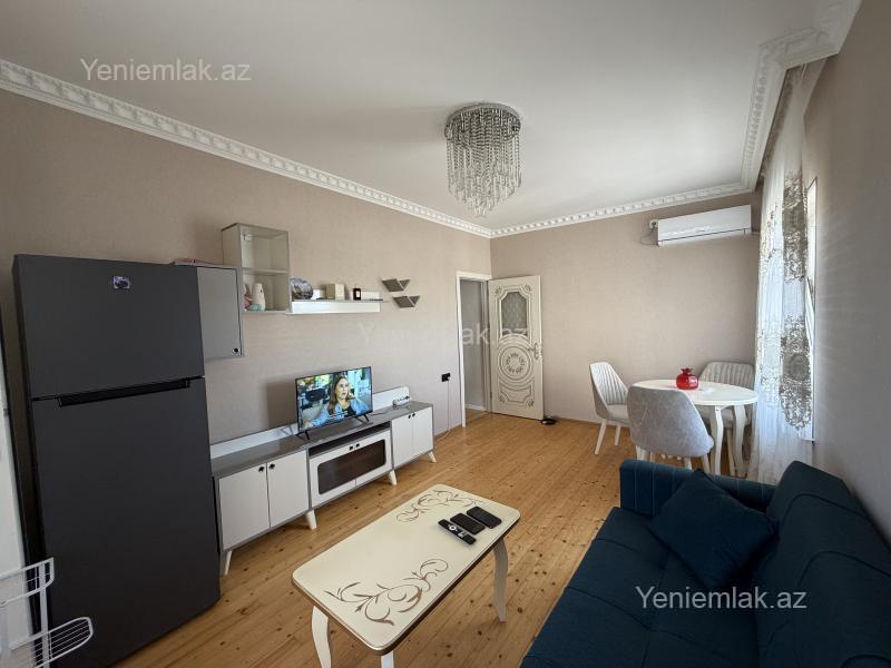 2-room old-build apartment for sale in Qaraçuxur, 36 m², 105 000 AZN, photo 4 / 12