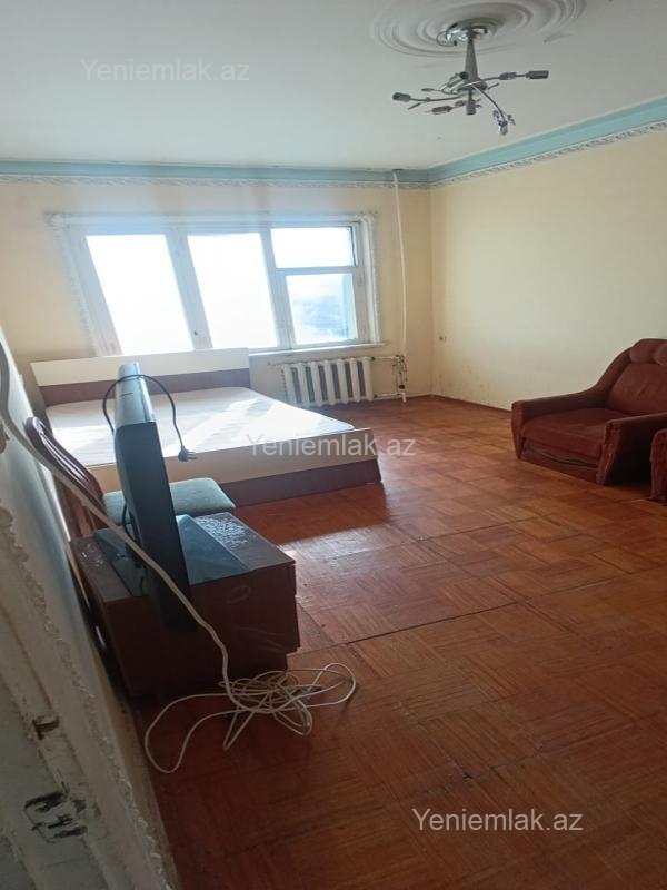 Qara Qarayevdə 2 otaqlı köhnə tikili mənzil kirayə verilir, 80 m², 500 AZN/ay, şəkil 4 / 12