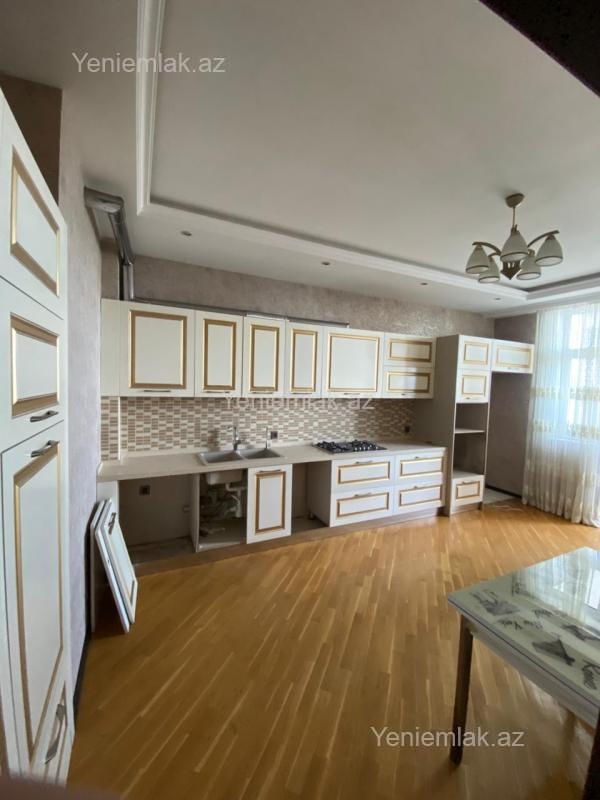 8-ci kilometrdə 4 otaqlı yeni tikili mənzil satılır, 178 m², 385 000 AZN, şəkil 5 / 10
