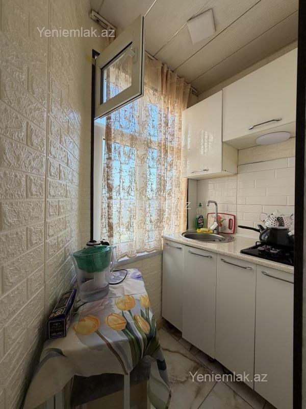 2-room old-build apartment for sale in Qaraçuxur, 36 m², 105 000 AZN, photo 5 / 12