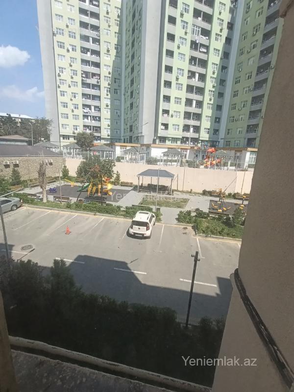 4 otaqlı mənzil, 90 m², Əhmədli, 450 AZN