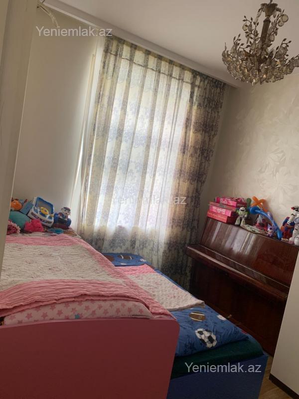 3 otaq · 80 m² · 3/3 mərtəbə, Bayıl