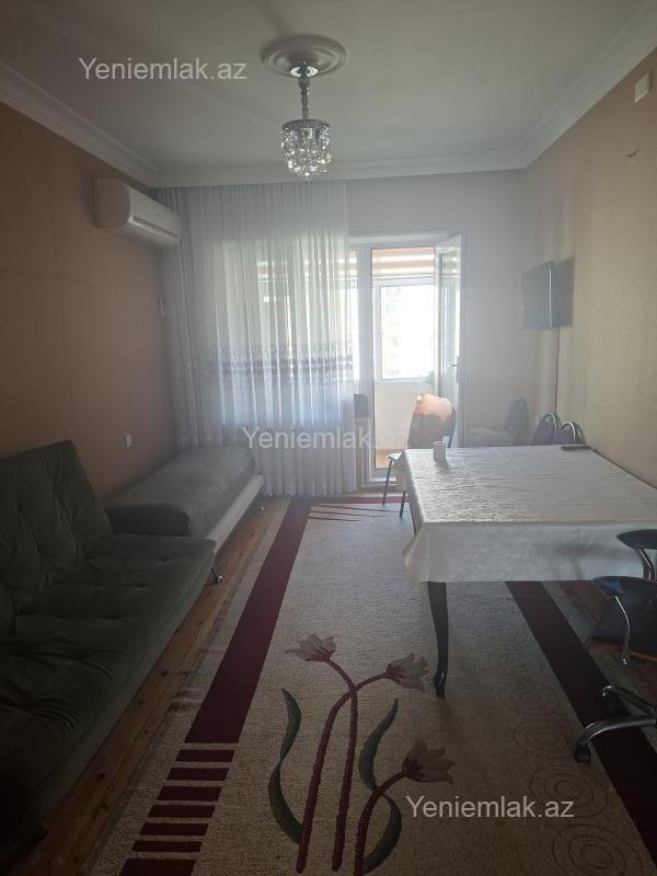 3 otaqlı mənzil, 80 m², 8-ci kilometr, 600 AZN