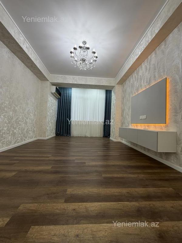 3 otaq · 75 m² · 2/6 mərtəbə, Qurtuluş 93