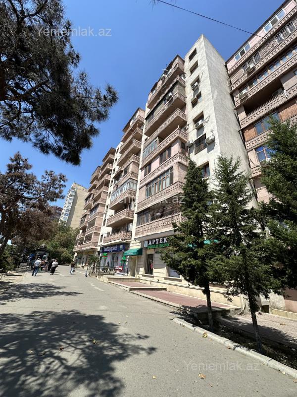 4-cü mikrorayonda 4 otaqlı köhnə tikili mənzil satılır, 110 m², 283 000 AZN, şəkil 2 / 12