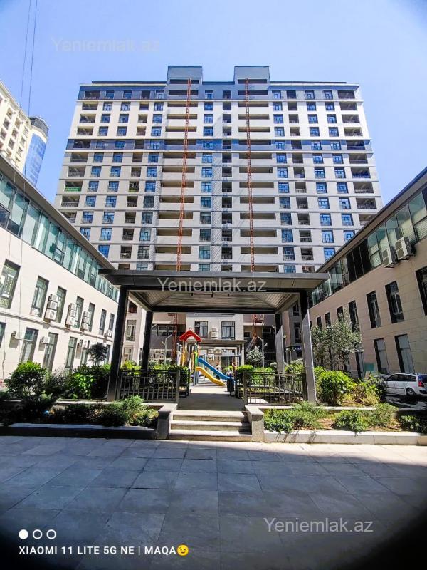 28 Mayda 3 otaqlı yeni tikili mənzil satılır, 146 m², 460 000 AZN, şəkil 2 / 7