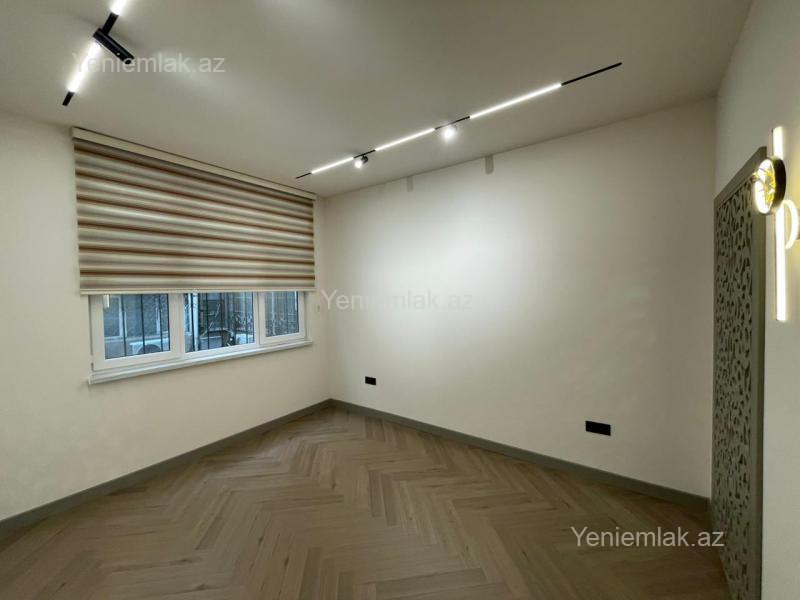 Sahildə 2 otaqlı köhnə tikili mənzil satılır, 60 m², 420 000 AZN, şəkil 2 / 9