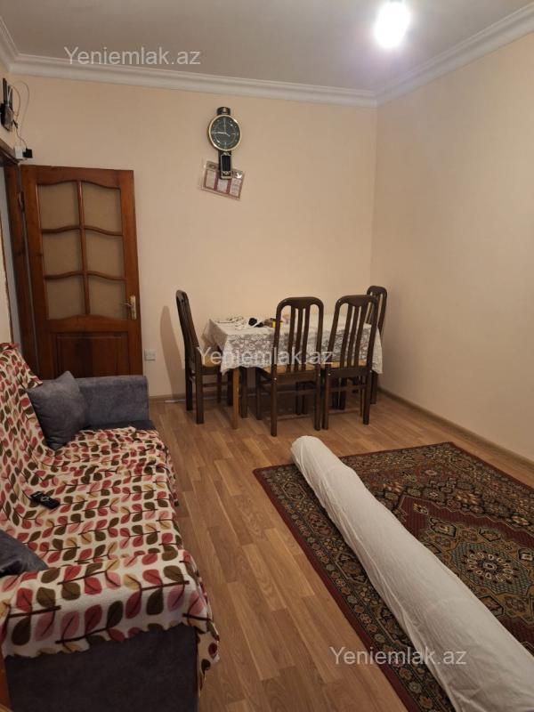 8 Noyabrda 3 otaqlı köhnə tikili mənzil kirayə verilir, 50 m², 600 AZN/ay, şəkil 2 / 12