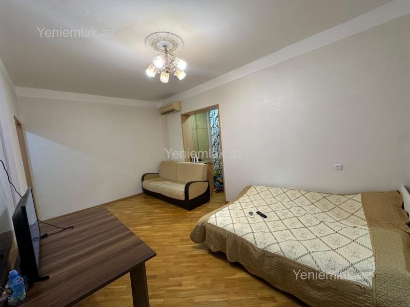 8-ci kilometrdə 2 otaqlı köhnə tikili mənzil satılır, 45 m², 139 000 AZN, şəkil 3 / 10