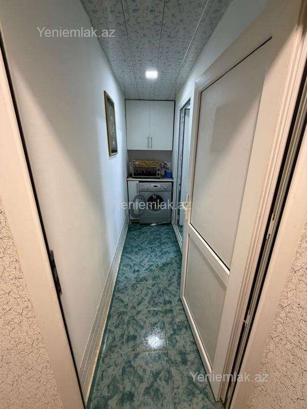 8-ci kilometrdə 3 otaqlı köhnə tikili mənzil satılır, 65 m², 160 000 AZN, şəkil 3 / 12
