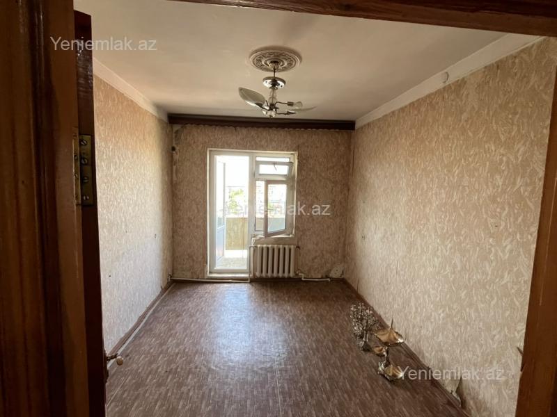 Əhmədlidə 3 otaqlı köhnə tikili mənzil satılır, 74 m², 140 000 AZN, şəkil 3 / 12