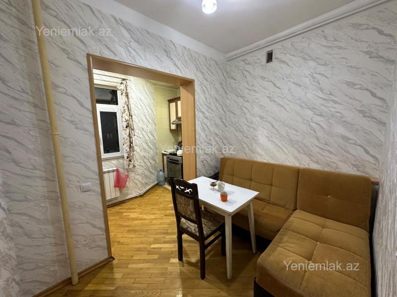 8-ci kilometrdə 2 otaqlı köhnə tikili mənzil satılır, 45 m², 139 000 AZN, şəkil 4 / 10
