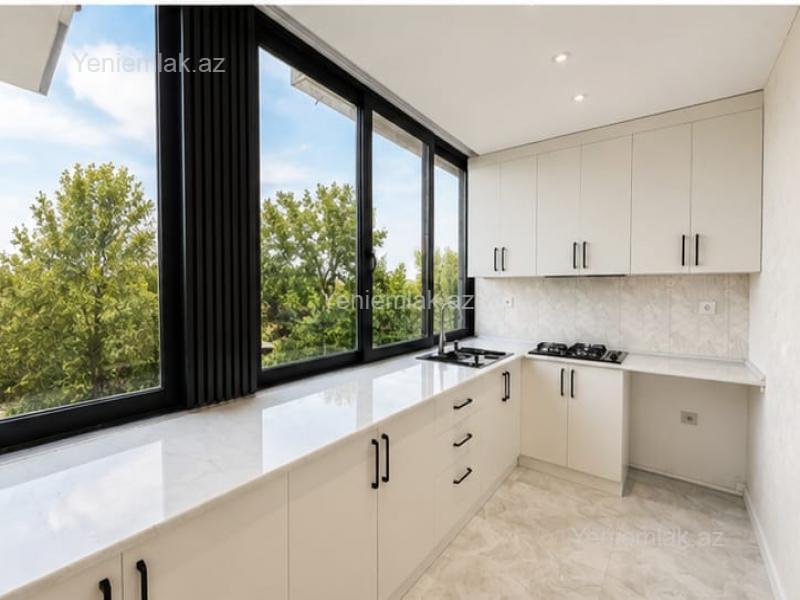 Gənclikdə 3 otaqlı köhnə tikili mənzil satılır, 75 m², 228 000 AZN, şəkil 4 / 12
