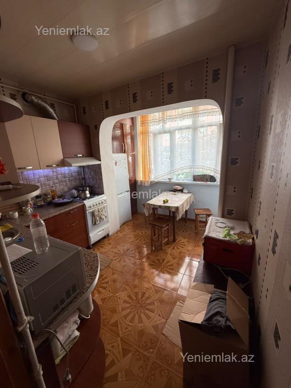 Xalqlar Dostluğunda 3 otaqlı köhnə tikili mənzil kirayə verilir, 80 m², 750 AZN/ay, şəkil 4 / 12