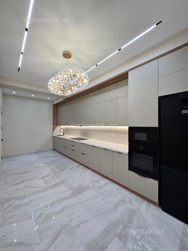 Renessans Palace kompleksində 4 otaqlı yeni tikili mənzil satılır, 185 m², 750 000 AZN, şəkil 5 / 12