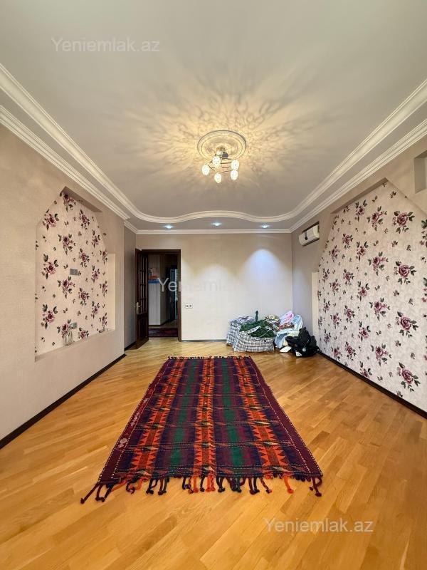 6 otaqlı Həyət evi / Villa, Xətai rayonu, Bakı